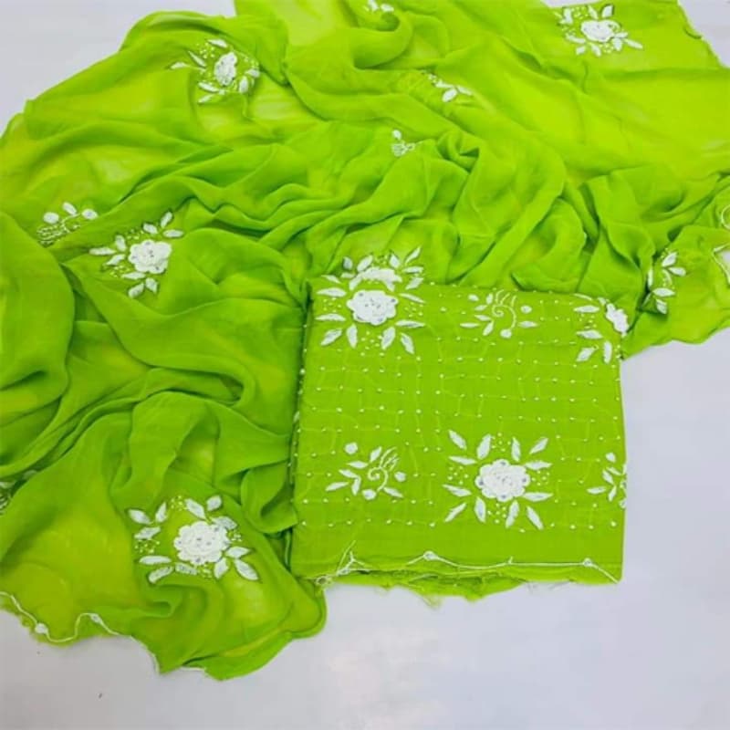 Qureshia Embroidery Suits