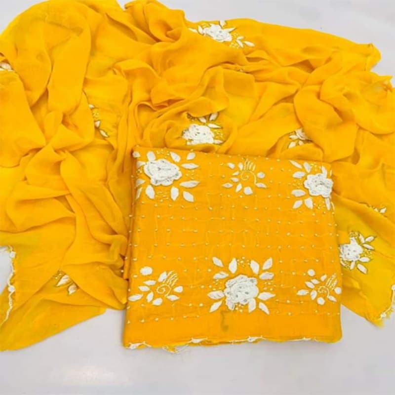 Qureshia Embroidery Suits